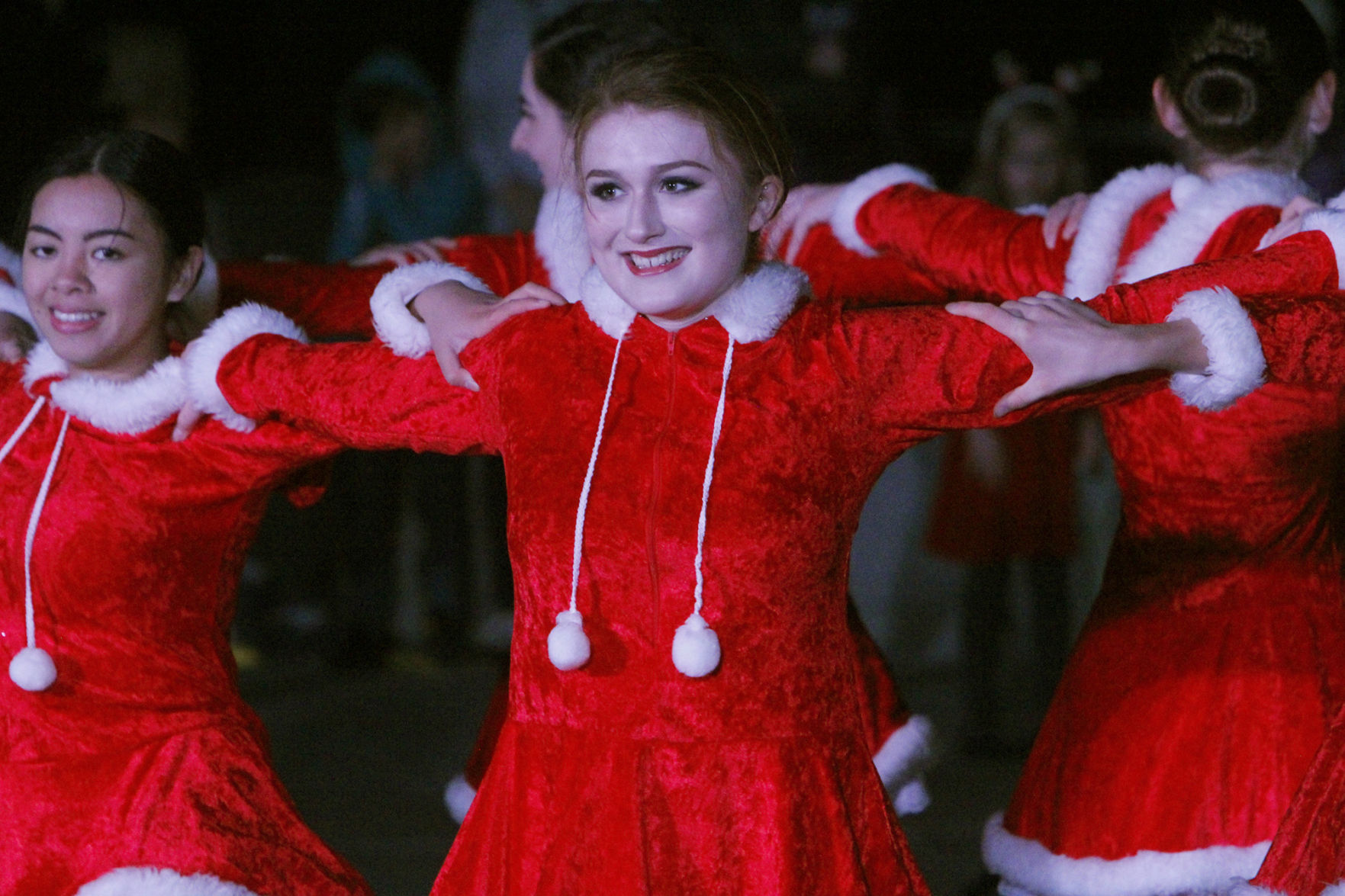 Tree lighting kicks off holiday season in Napa